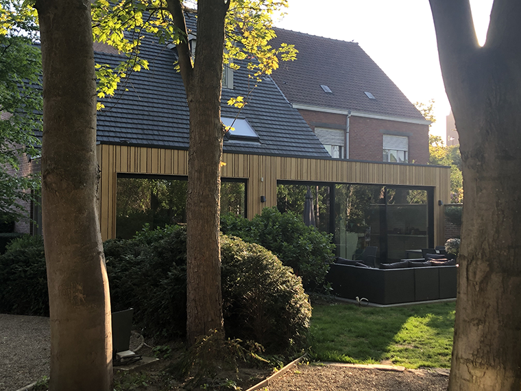 gevelafwerking Thermowood 3 verschillende breedtes - Zelzate
